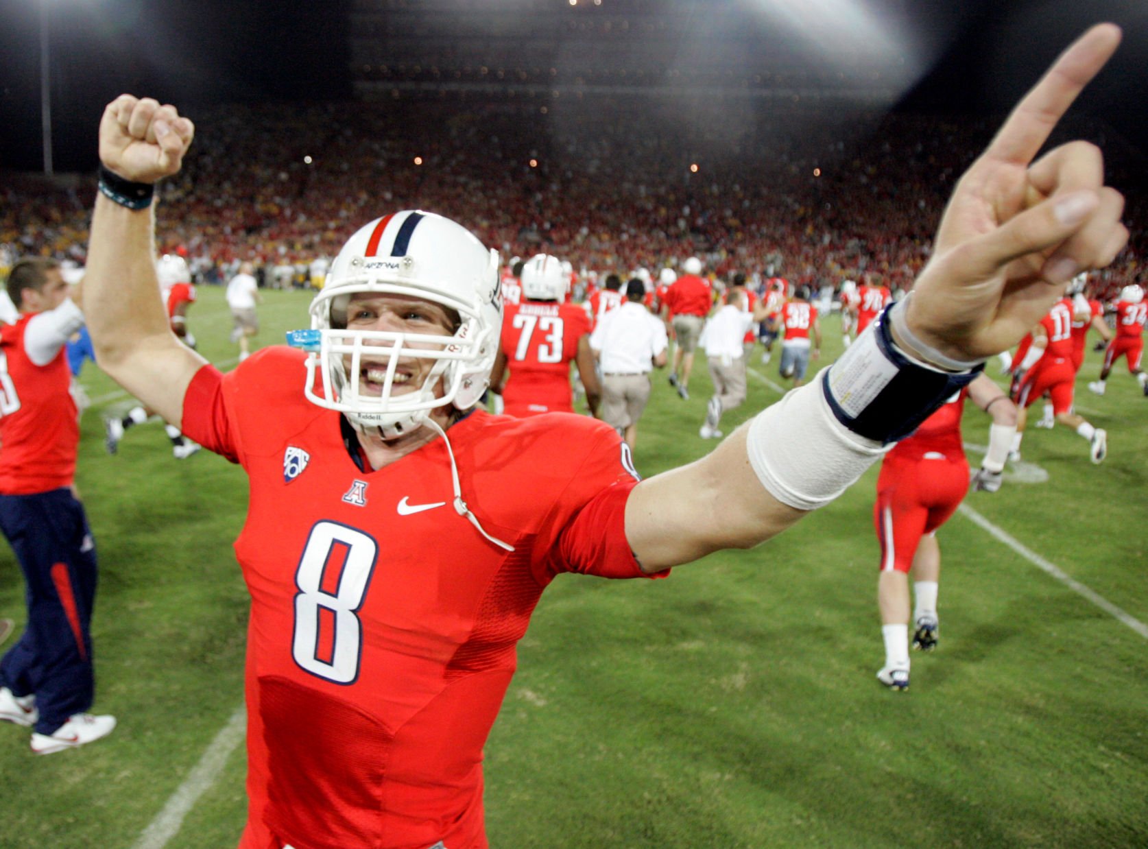 University of 蜜柚直播 quarterback Nick Foles (copy)
